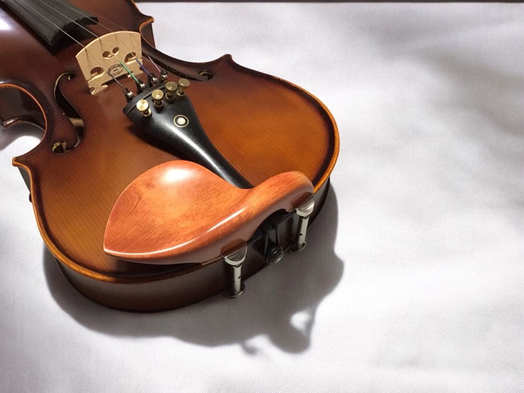 バイオリン 顎当て　御蔵島本柘植　ボックスウッド　スドラド型