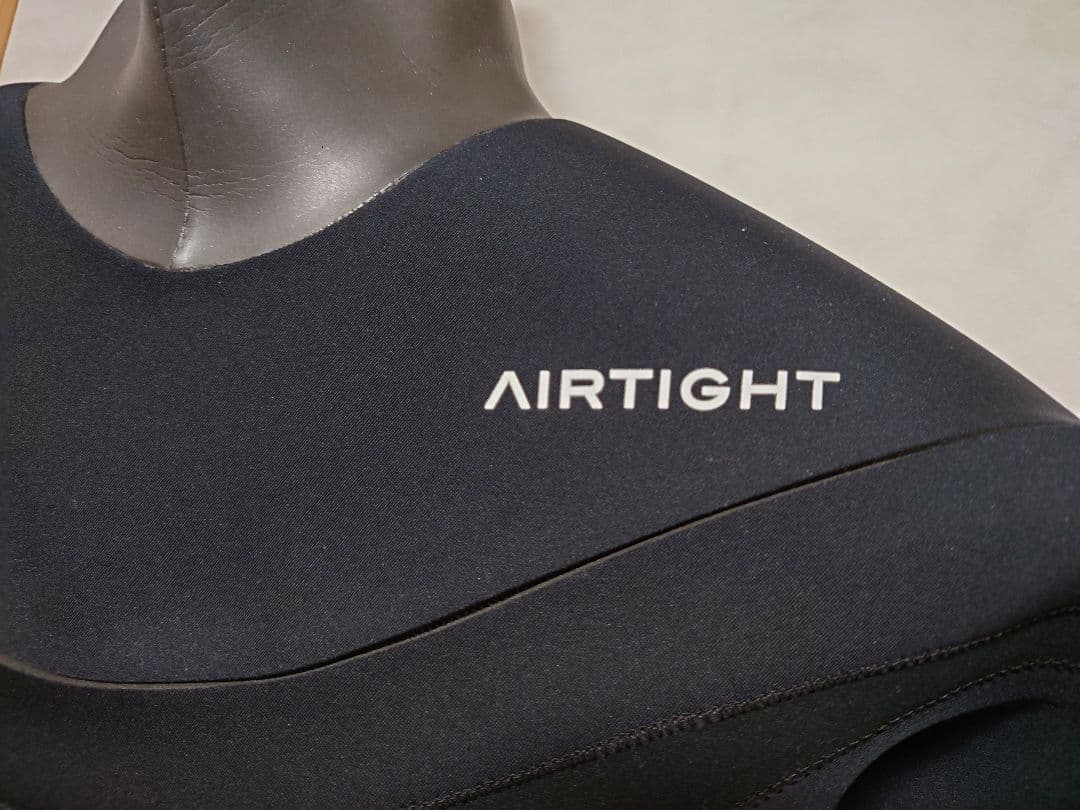 新品 ウェットスーツ セミドライ エアータイト 3X3mm ムラサキスポーツ