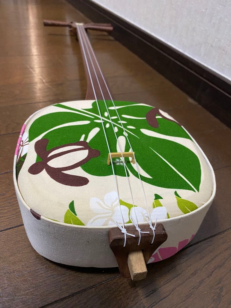 三線 【ウッド三線】 ASOVIVA (布ケース付き) ＋おまけケース