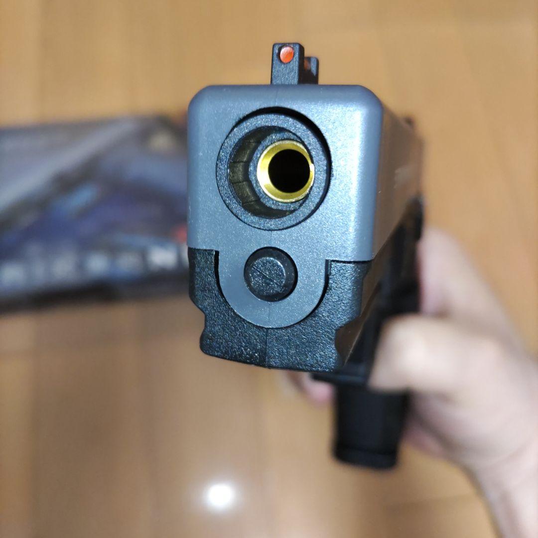 9日迄値下げCarbon8 ストライカー9＋予備マガジン２本＋トレンチ2