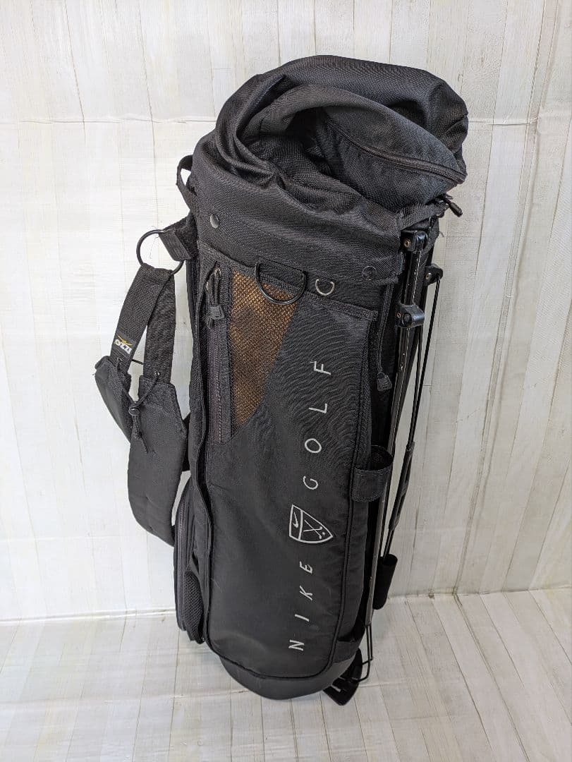 NIKE ゴルフキャディバック　スタンド付　ブラック