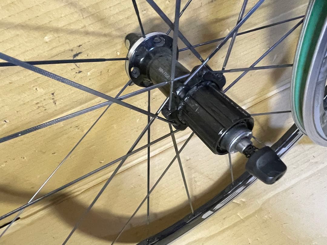 カーボン！　シマノ　WH-RS81 前後セット