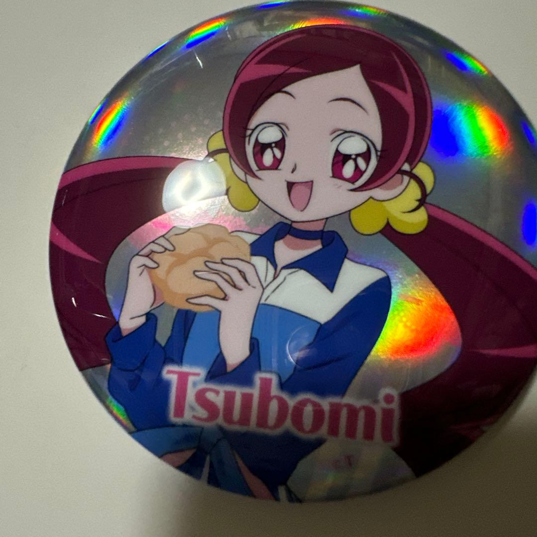 ローソン　オーロラ缶バッジ プリキュア 花咲つぼみ キュアブロッサム　缶バッジ