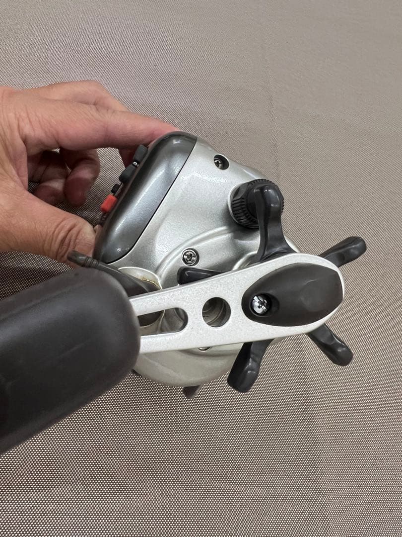 電動リール SHIMANO 1000H