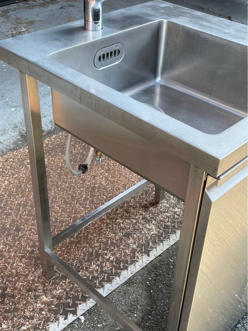 特注品 業務用 1槽シンク 伸びる 混合水栓付き 幅700×奥650×高さ850