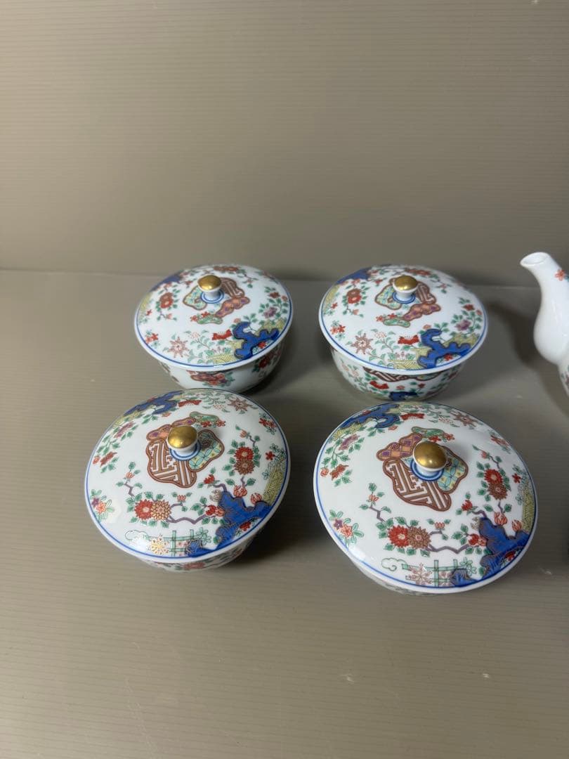 2399 有田焼　弥左衛門　茶器セット　急須1客　湯呑蓋付4客　金彩