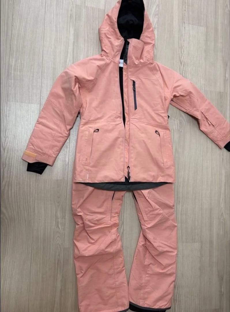 686 スキーウェア　スノボウェア　レディース　上下セット　ピンク　オレンジ