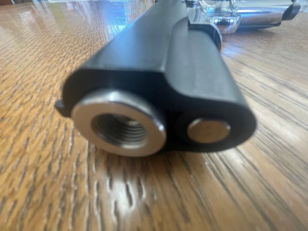 東京マルイコルトガバメント プラスチック製