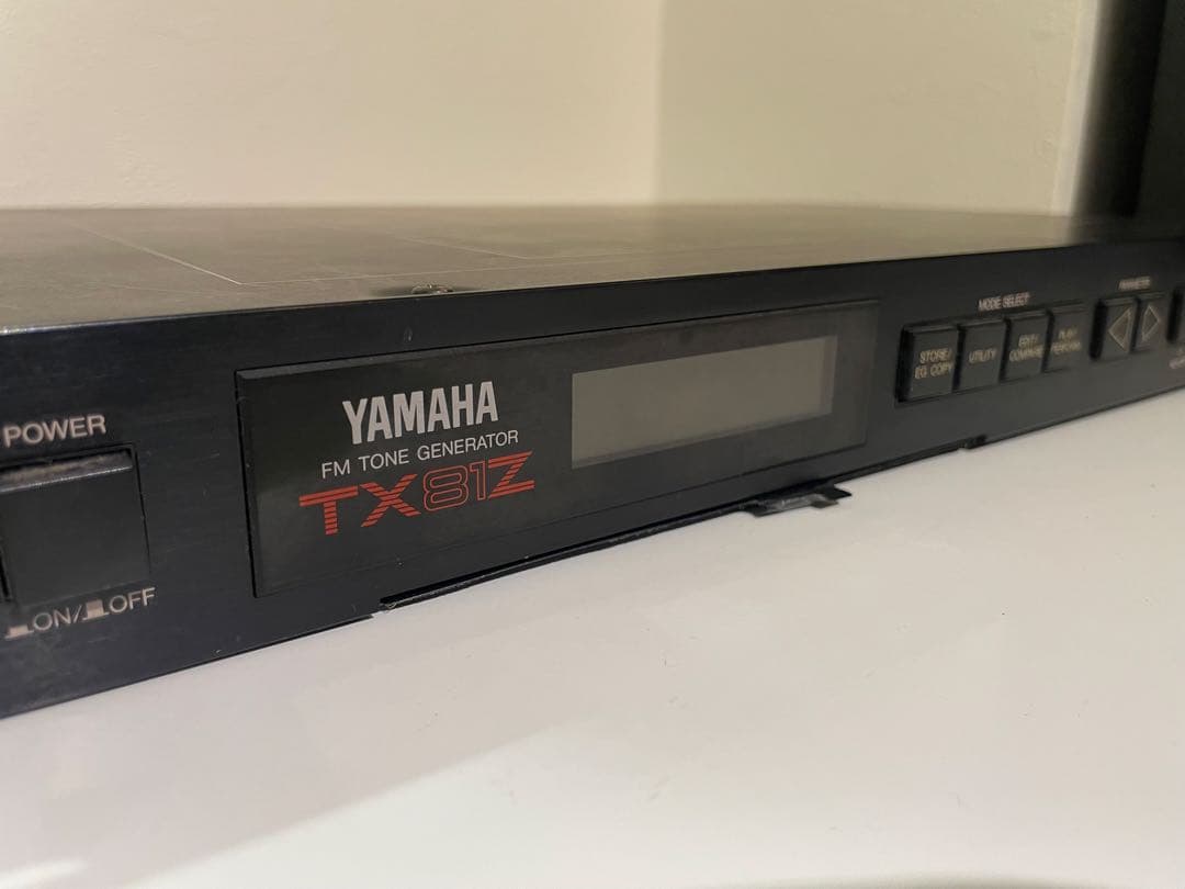鍵盤楽器 YAMHA TX81Z