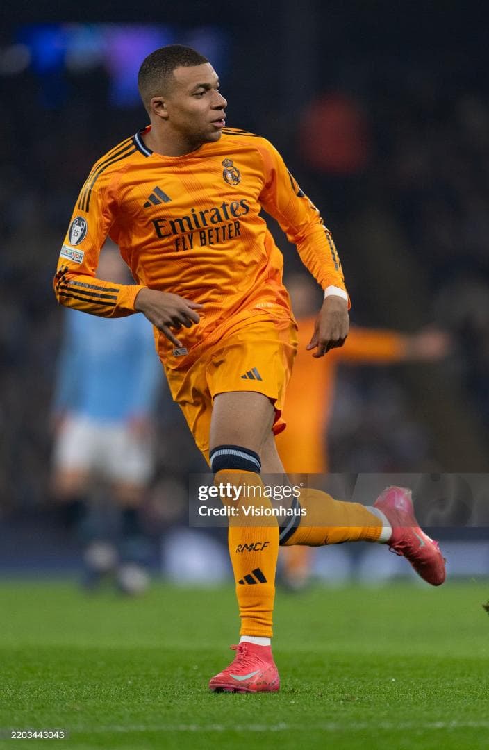 レアルマドリー エムバペ オーセンティック 新品