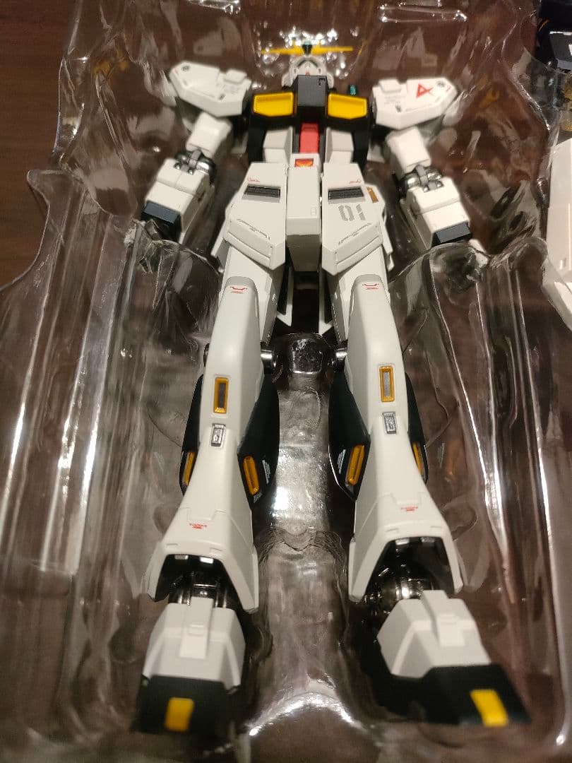 L ROBOT魂 νガンダム ダブルフィンファンネル