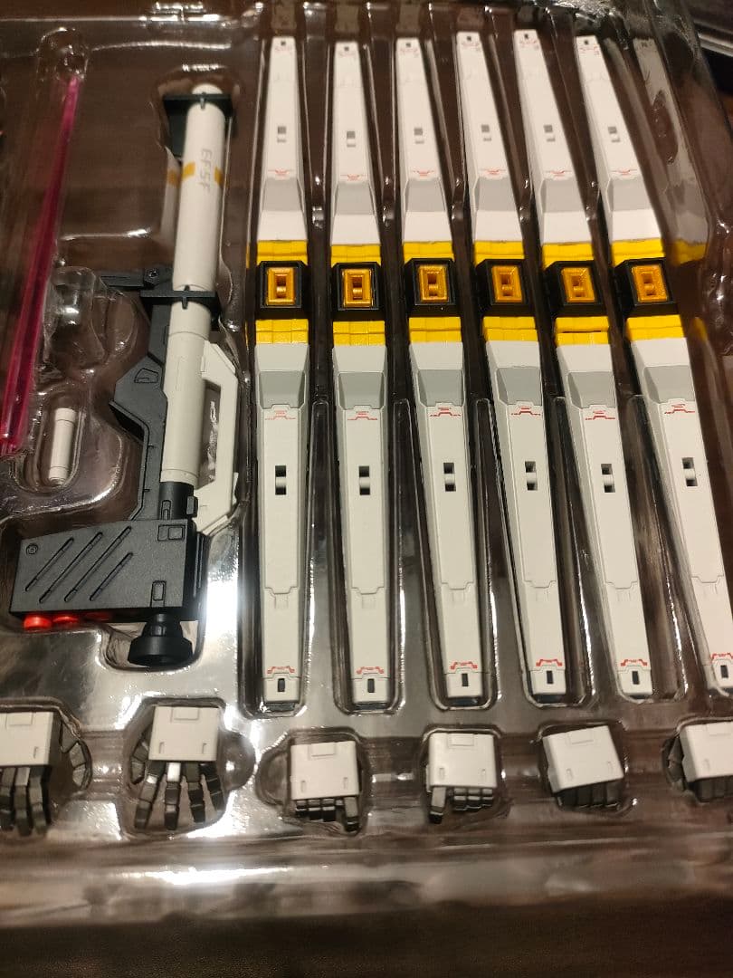 L ROBOT魂 νガンダム ダブルフィンファンネル