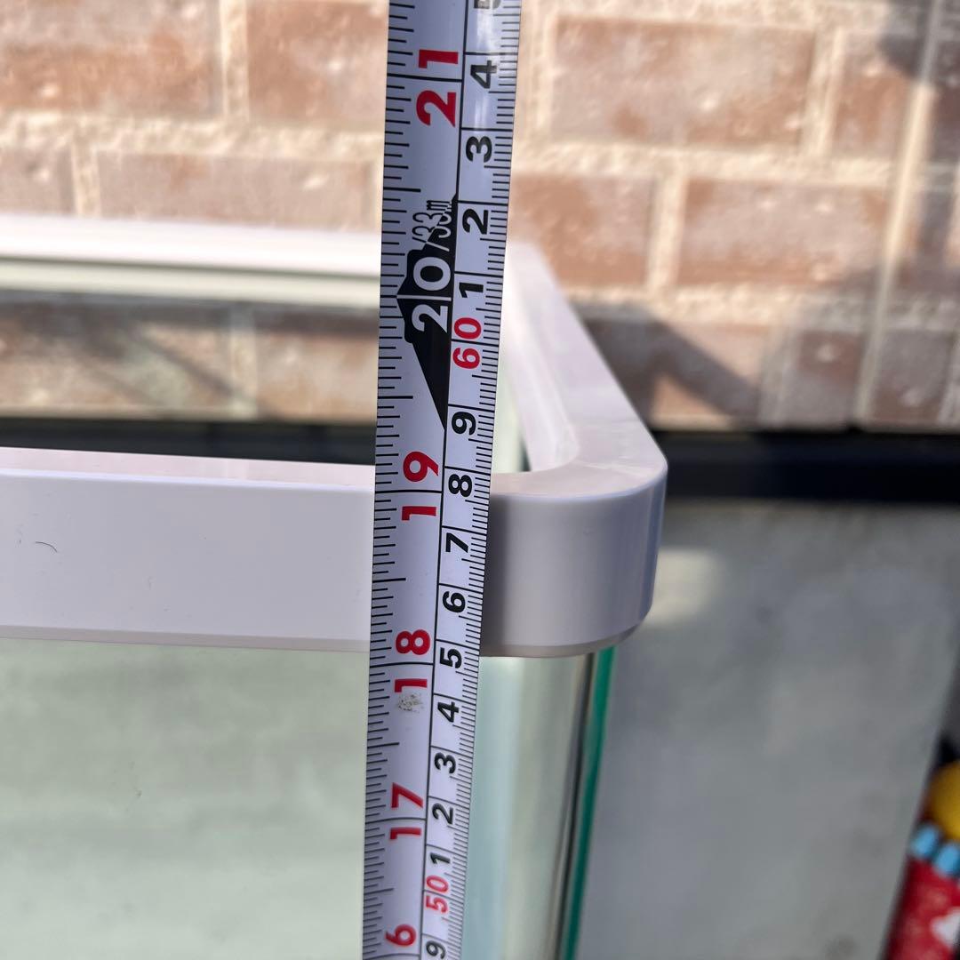 引き取り限定 大きなガラス水槽 青色底面 白色フレーム 1200×570×300