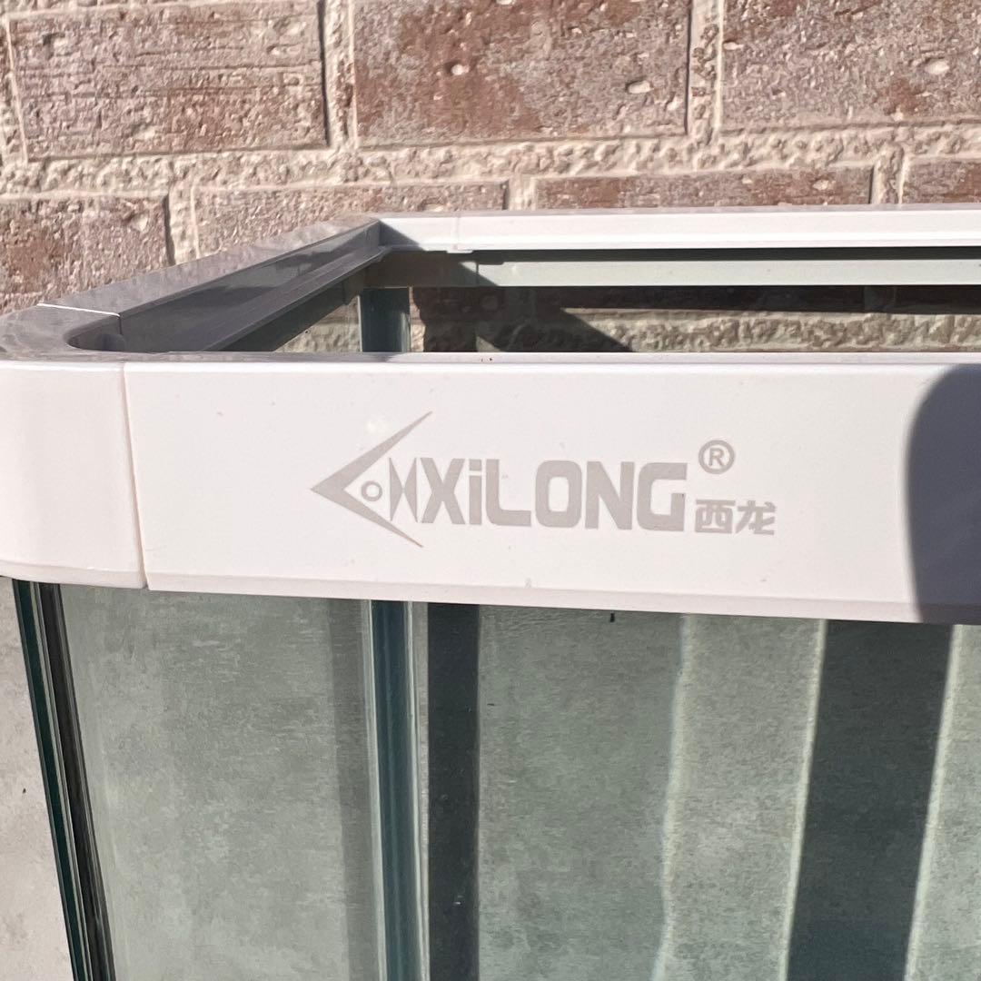 引き取り限定 大きなガラス水槽 青色底面 白色フレーム 1200×570×300