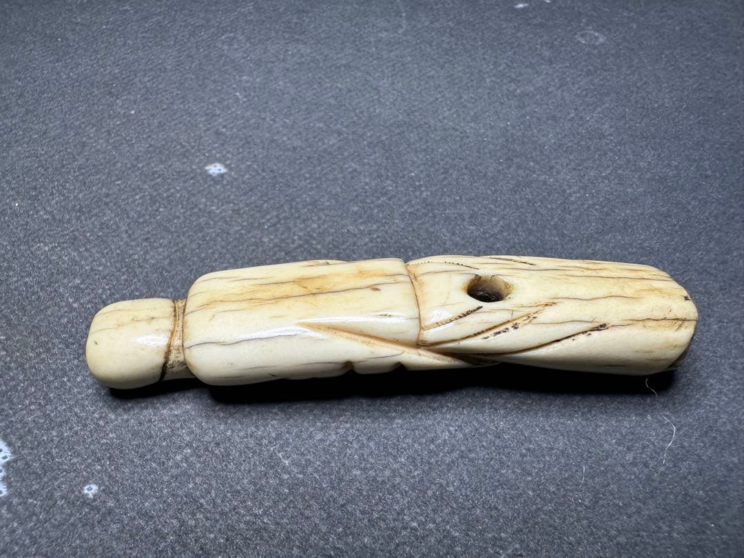 根付　天然素材　アンティーク　和彫　置物　骨董　飾り物　古美術品　 置物