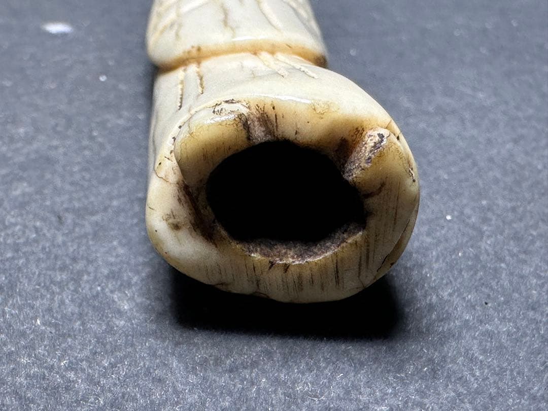 根付　天然素材　アンティーク　和彫　置物　骨董　飾り物　古美術品　 置物