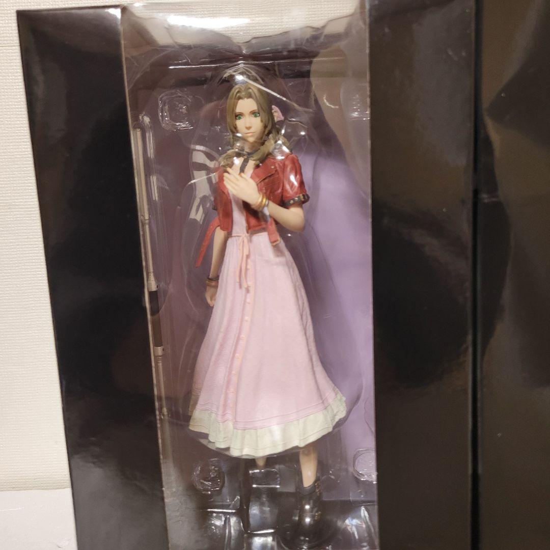 FINAL FANTASY VII REMAKE 一番くじクラウド、エアリス