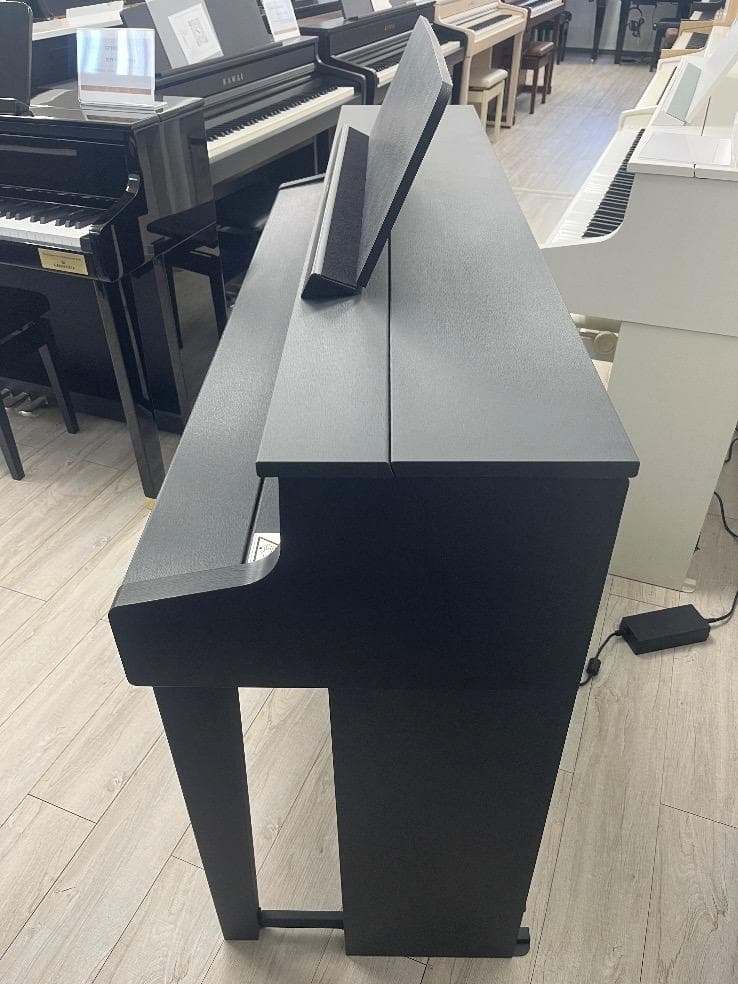 ★70162【電子ピアノ】CASIO　GP300BK　16年製