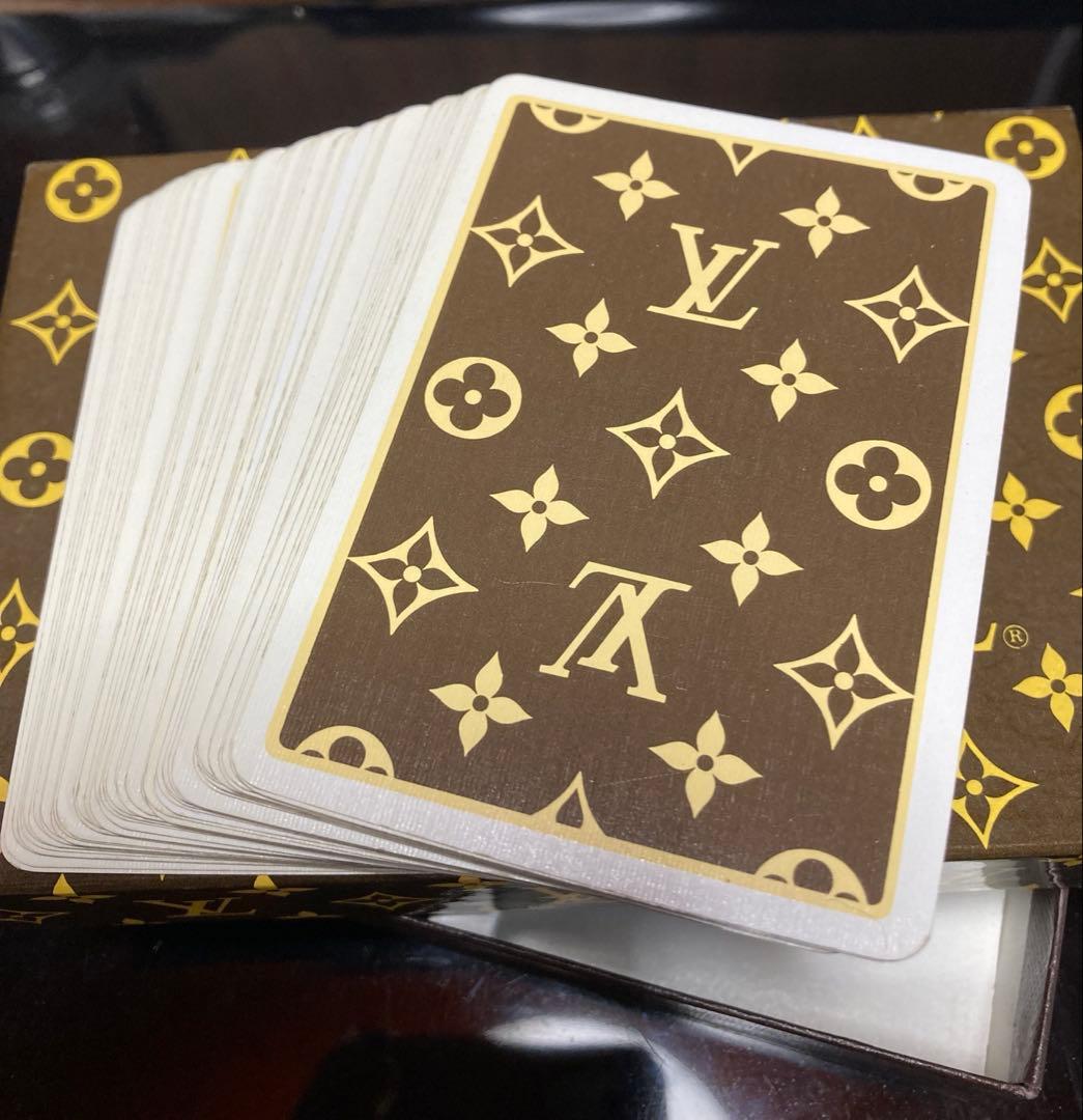 Louis Vuitton トランプセット