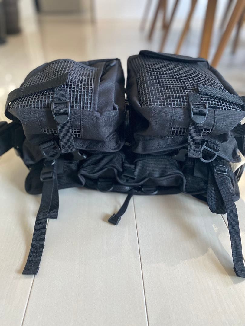 RBB リバレイ　タイドゲームベスト　ブラック　７６３７　美品(オマケ3点付き)