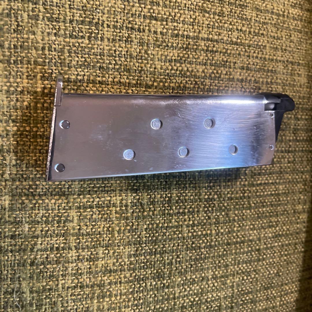 極美品　東京マルイV10 Ultra Compact ガスガン