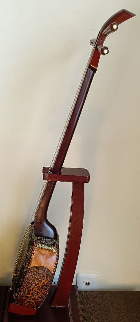 製作五棹のみ ベークライト製三線 名工平良昌則 与那城型 特注品