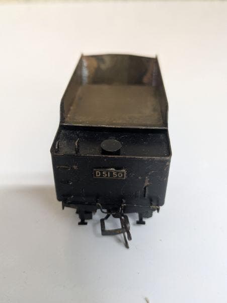 Y【ジャンク品】鉄道模型 テンダー(炭水車) D51 50 欠品あり 部品取りS