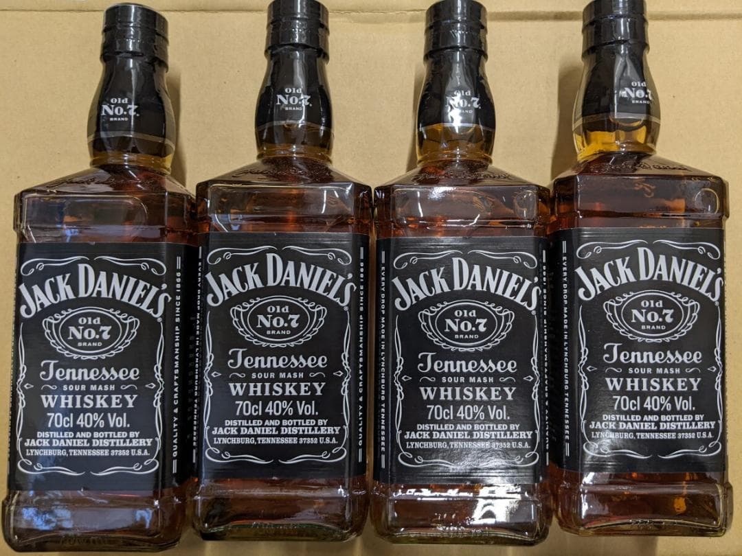 ジャックダニエル 700ml ４本セット JACK DANIELS 未開栓