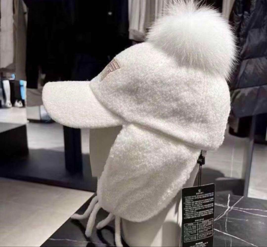 【新品未使用】pxg ゴルフレディース冬用キャップボンボン 耳あて 防寒