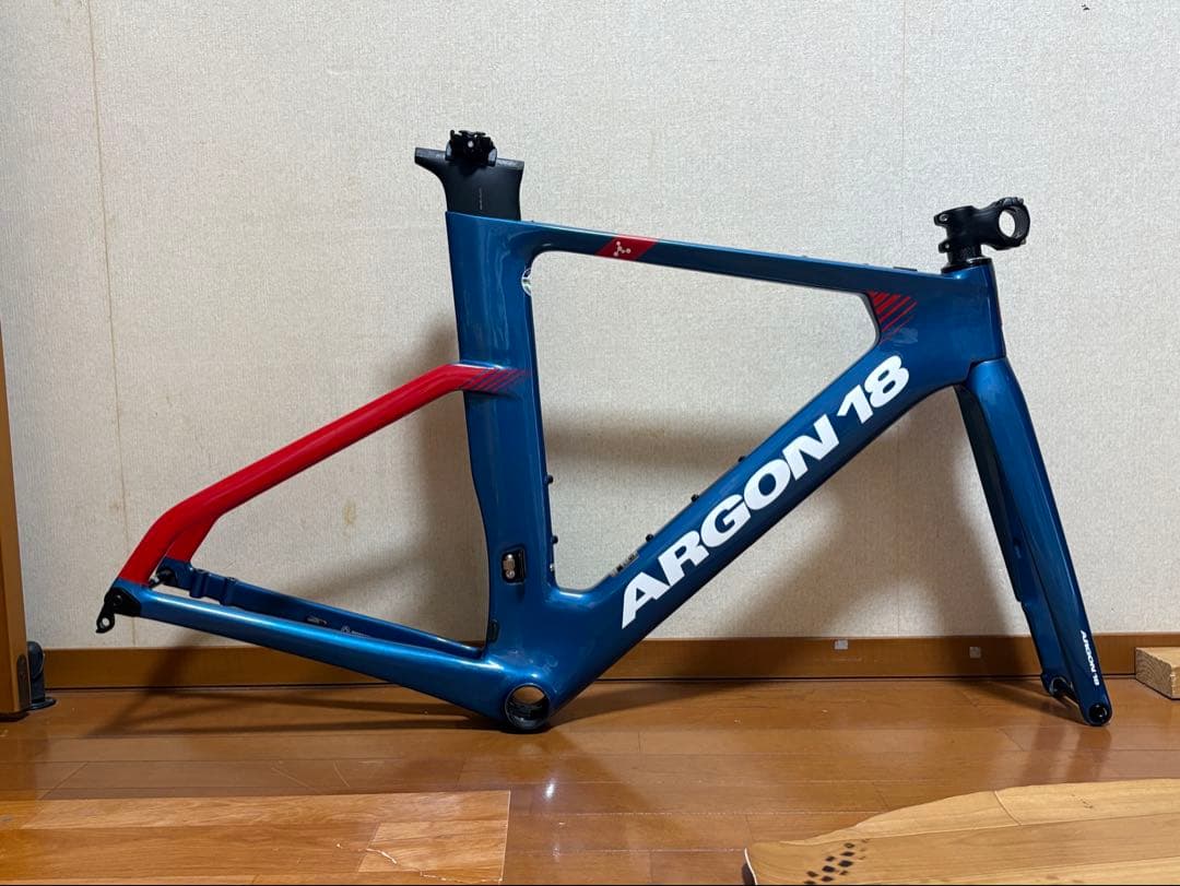 ARGON18 E-117 TRI DISC サイズS