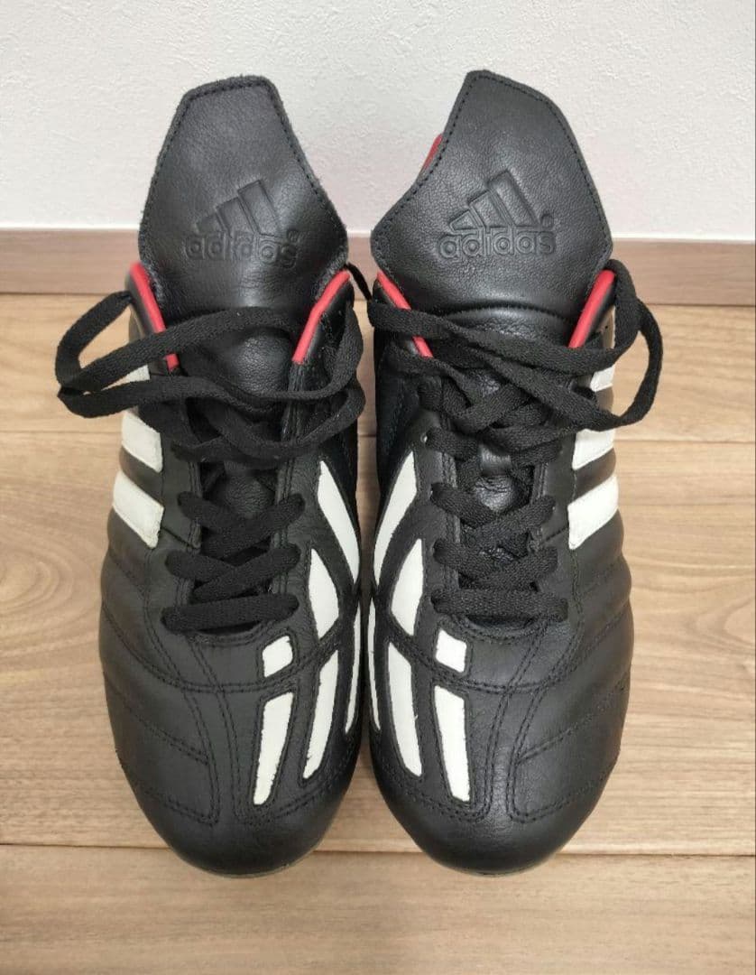 adidas ADIMANAD シューキーパー　モレリアナイロン袋　箱付き