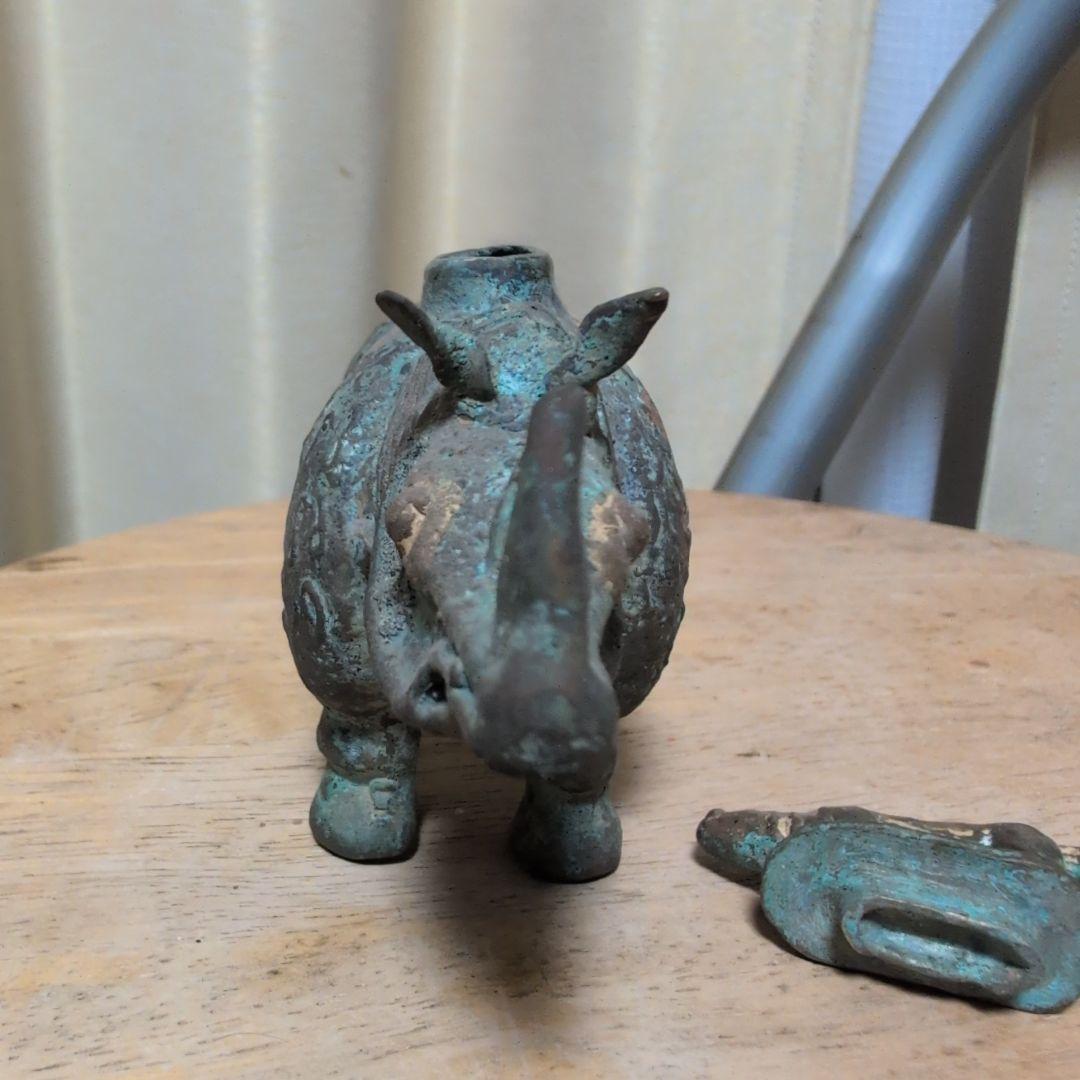 青銅製動物形状置物