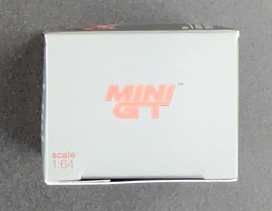 MINI GT LB★WORKS Lamborghini Huracan Red