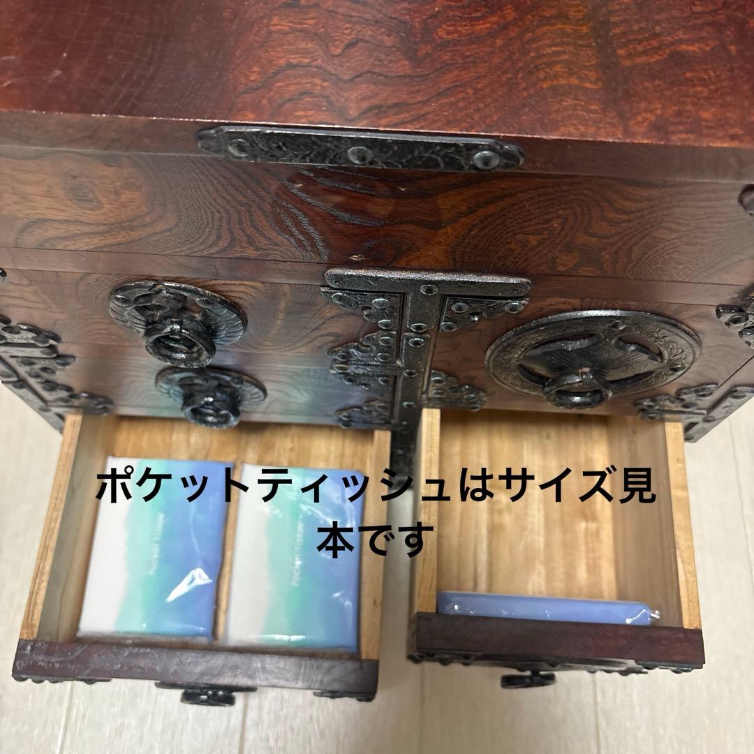 ①②からくり箪笥　岩谷堂箪笥