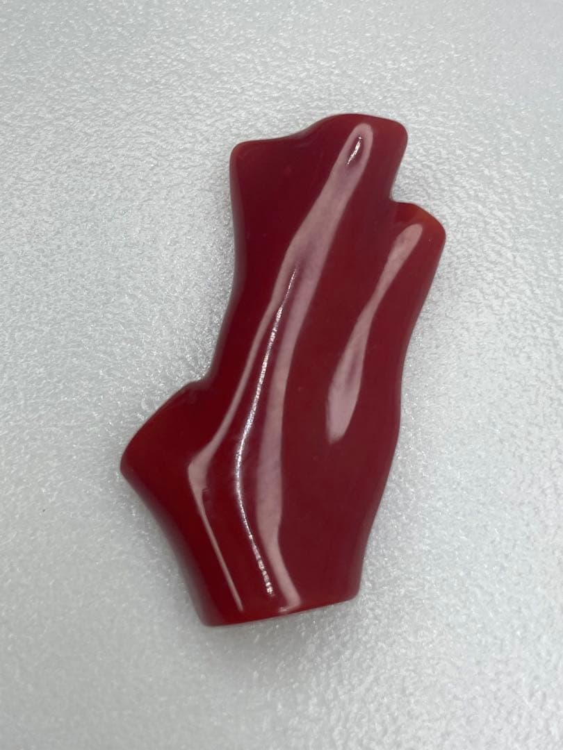 【最高級】【希少】血赤珊瑚　枝　裸石　※匿名発送