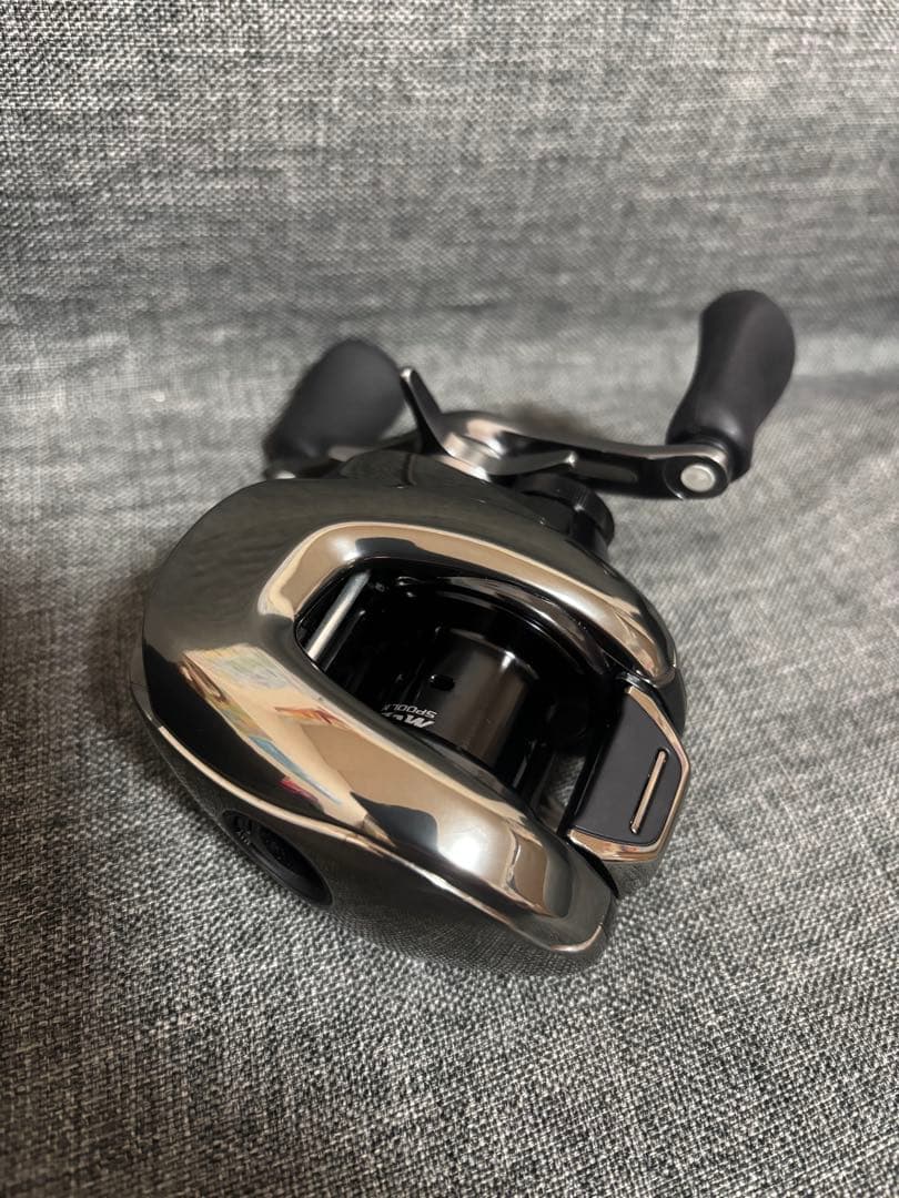 中古美品 シマノ 25 アンタレス 100 XG