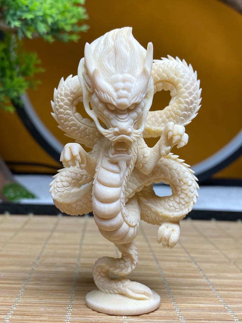 天然マンモス牙美しい手作り彫刻　至尊神龍　置物