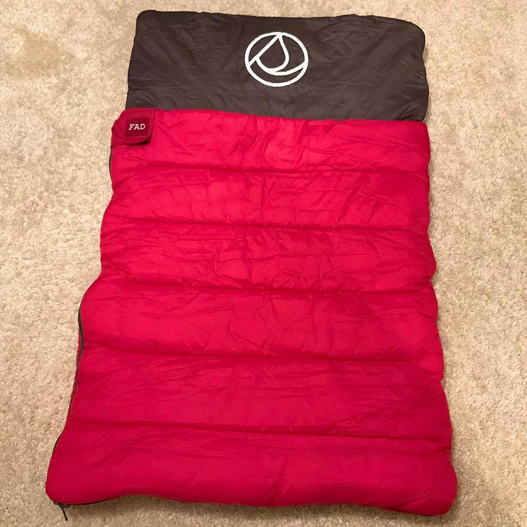 犬用 パッカブル・ベッド M ★ ワイルドベリー 寝袋 DADWAY 車中泊