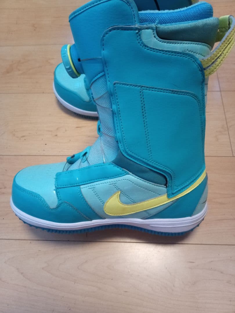 スノーボードブーツ　レディース　24.5センチ