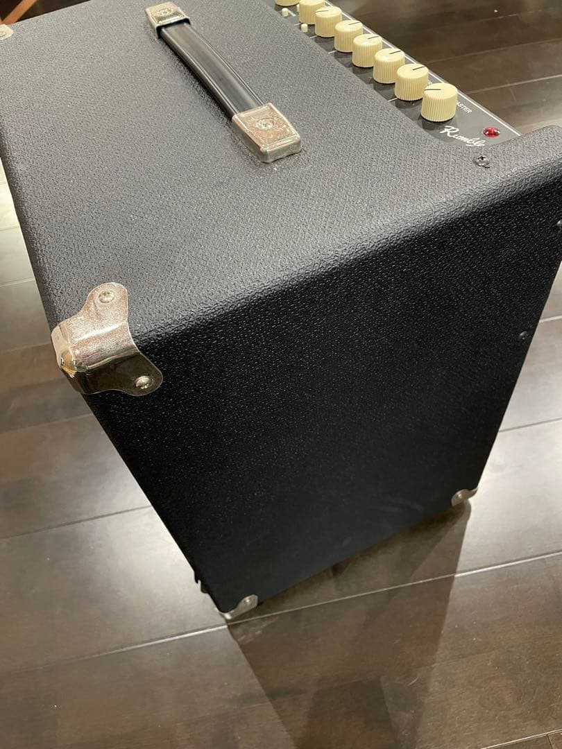 Fender RUMBLE 40 V3 ベースアンプ