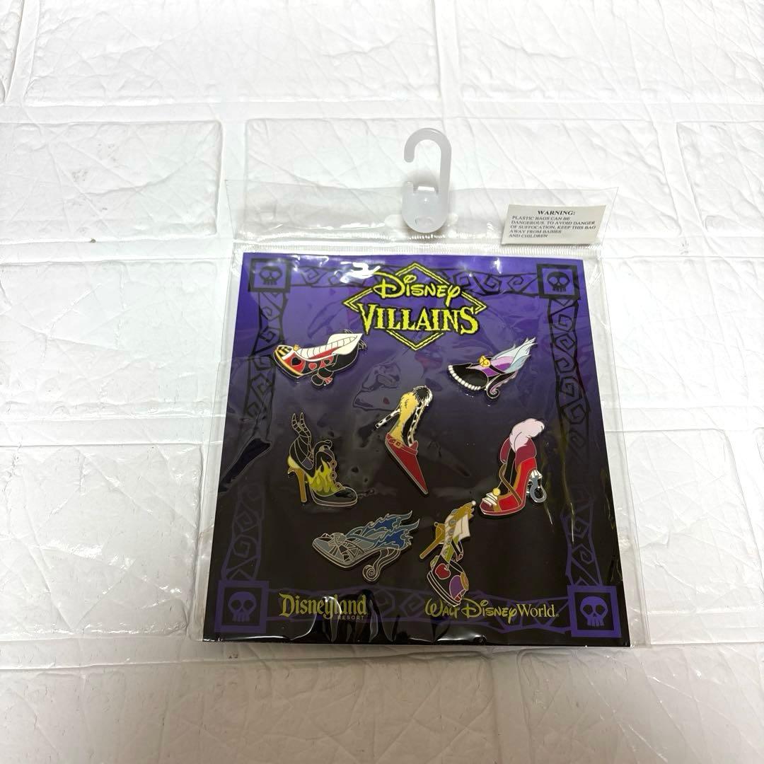 新品未使用　Disney Villains ヒール靴ピンバッジ 7個セット　即日