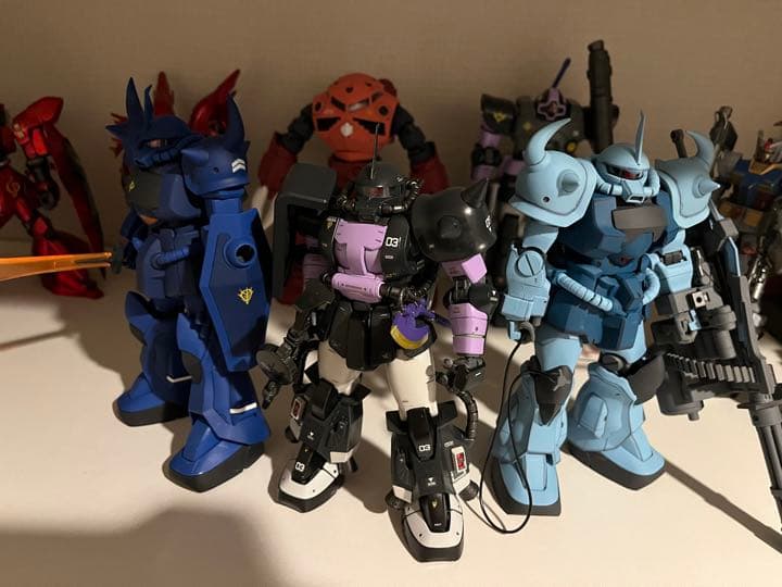 MG1/100ジオン軍高起動型ザク&グフ&グフカスタム　塗装完成品