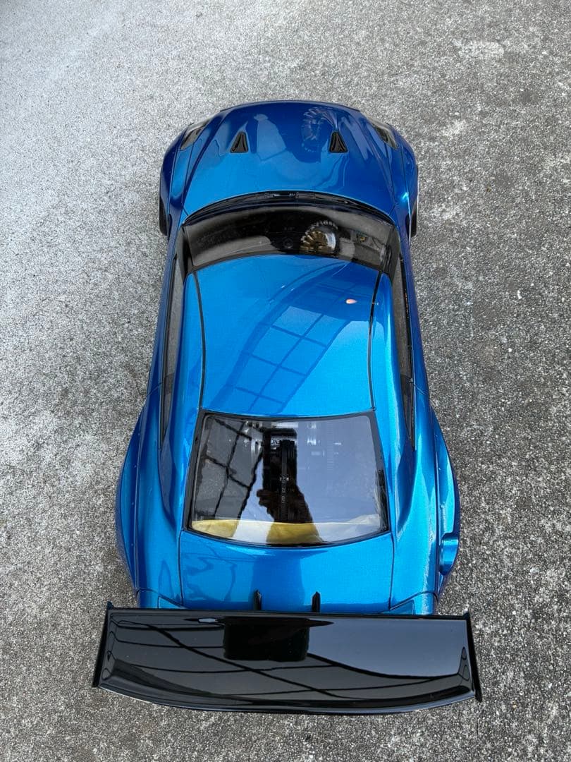 アディクション　R35-gtr ラジコンボディ