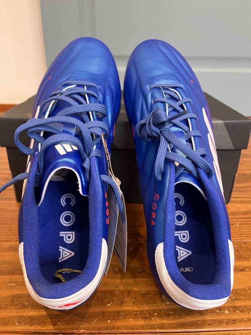 adidasコパPURE 2.1 FG 青 新品上級モデル　値段再値下げました！