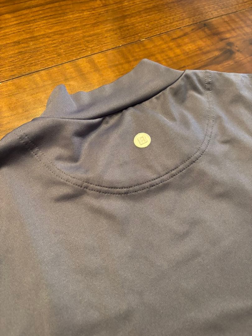 ブリーフィング　モックネックシャツ　Mサイズ　グレー　半袖　ミッドネックシャツ