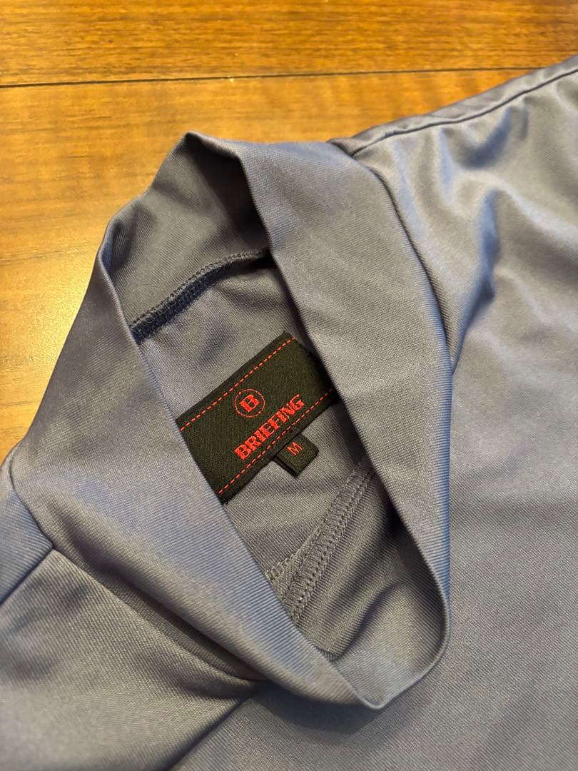 ブリーフィング　モックネックシャツ　Mサイズ　グレー　半袖　ミッドネックシャツ