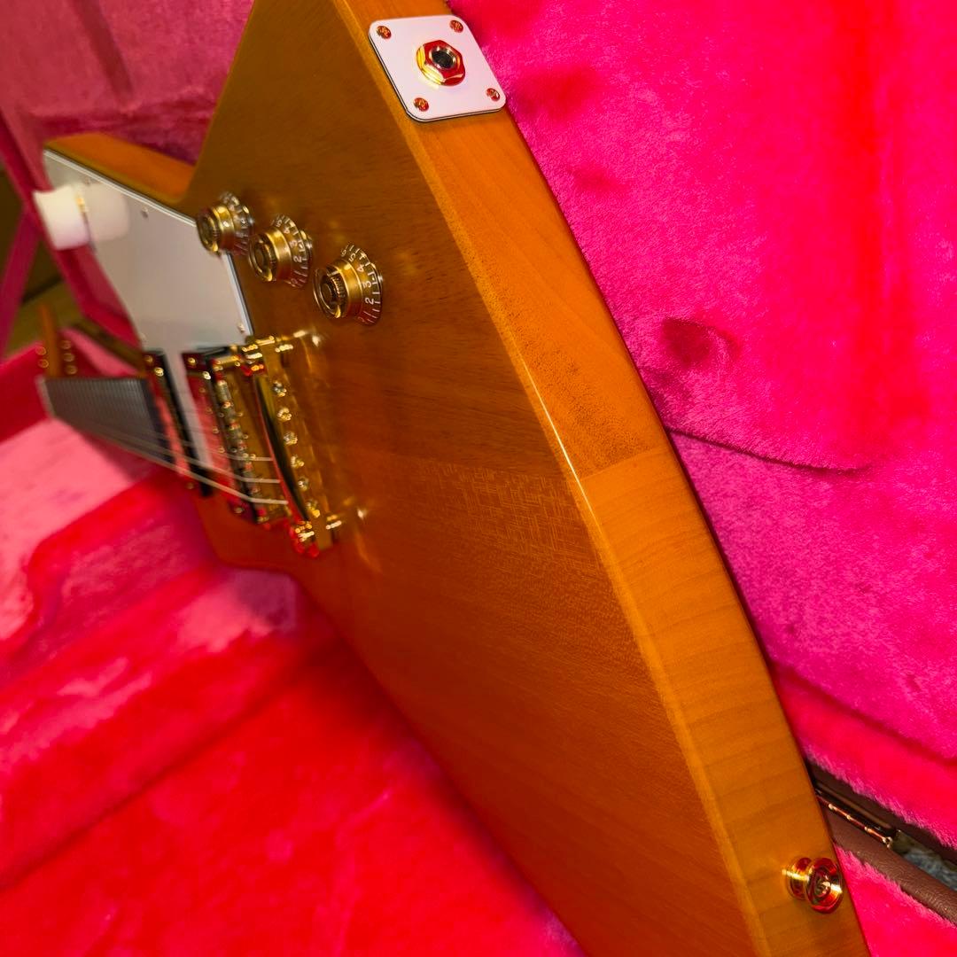 ギター Epiphone Korina Explorer Aged Natural