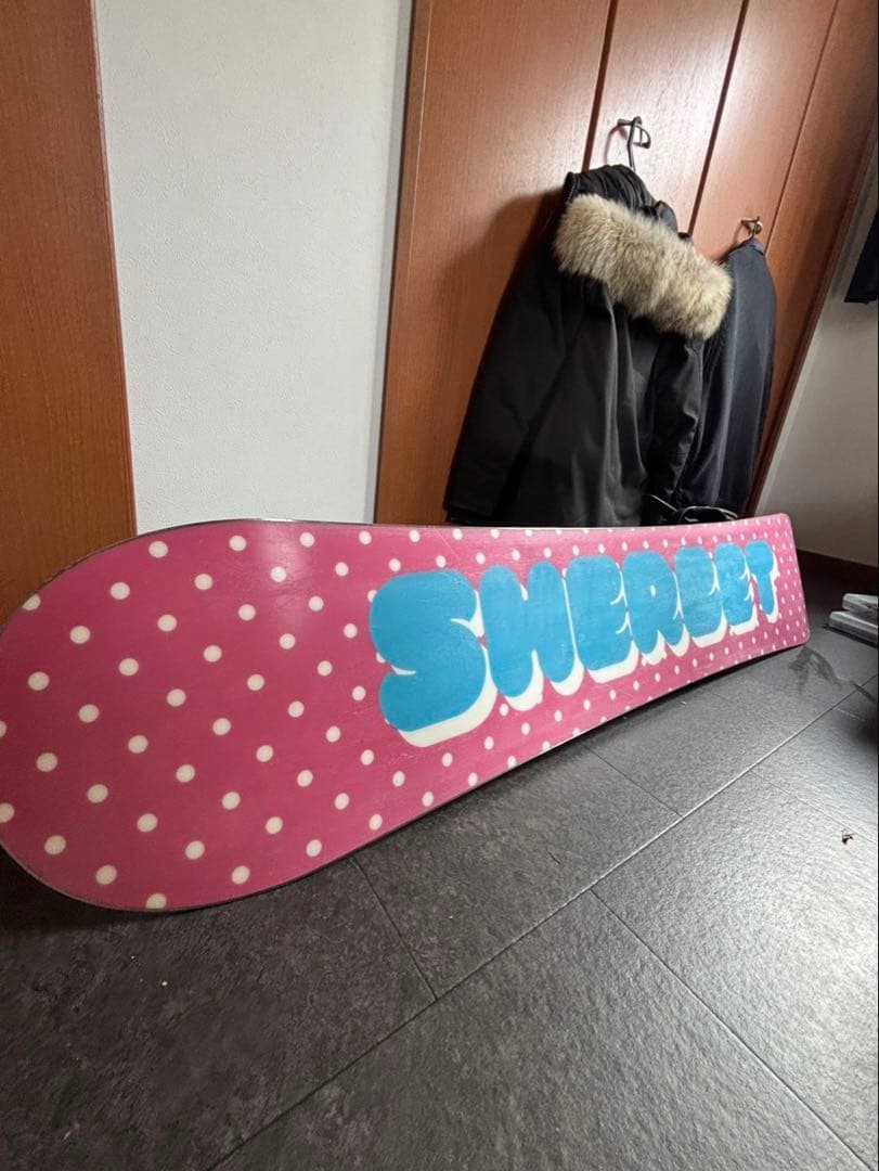 SHERBET GLAMMER 144 スノーボードとバッグ