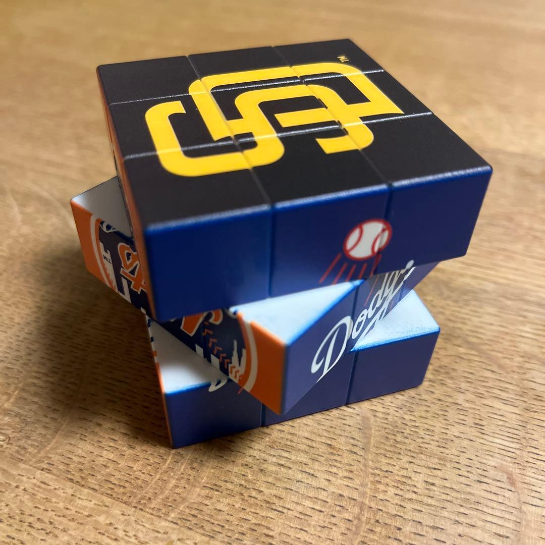 新品 MLB ロサンゼルス・ドジャース　ルービックキューブ