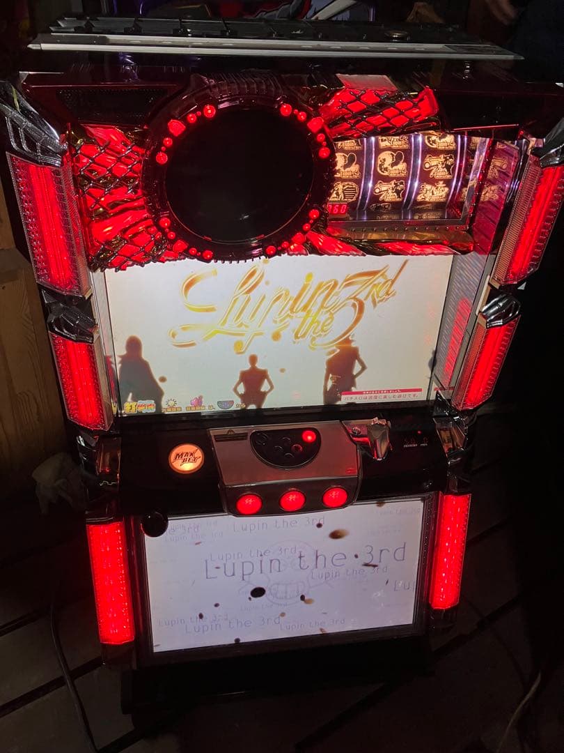 パチスロ実機　　ルパンロイヤル
